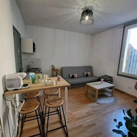 Logement Cosy Pour 4, Wifi, Centre Ville Montpellier Luaran gambar